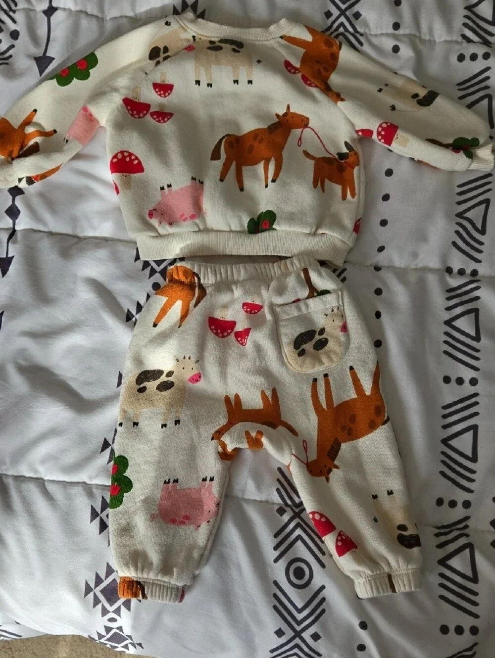 Old Navy cozy cream